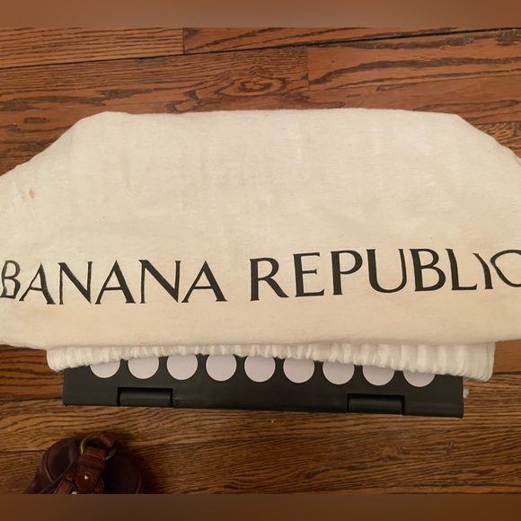 Banana Republic Suede Handbag - Picture 6 of 6